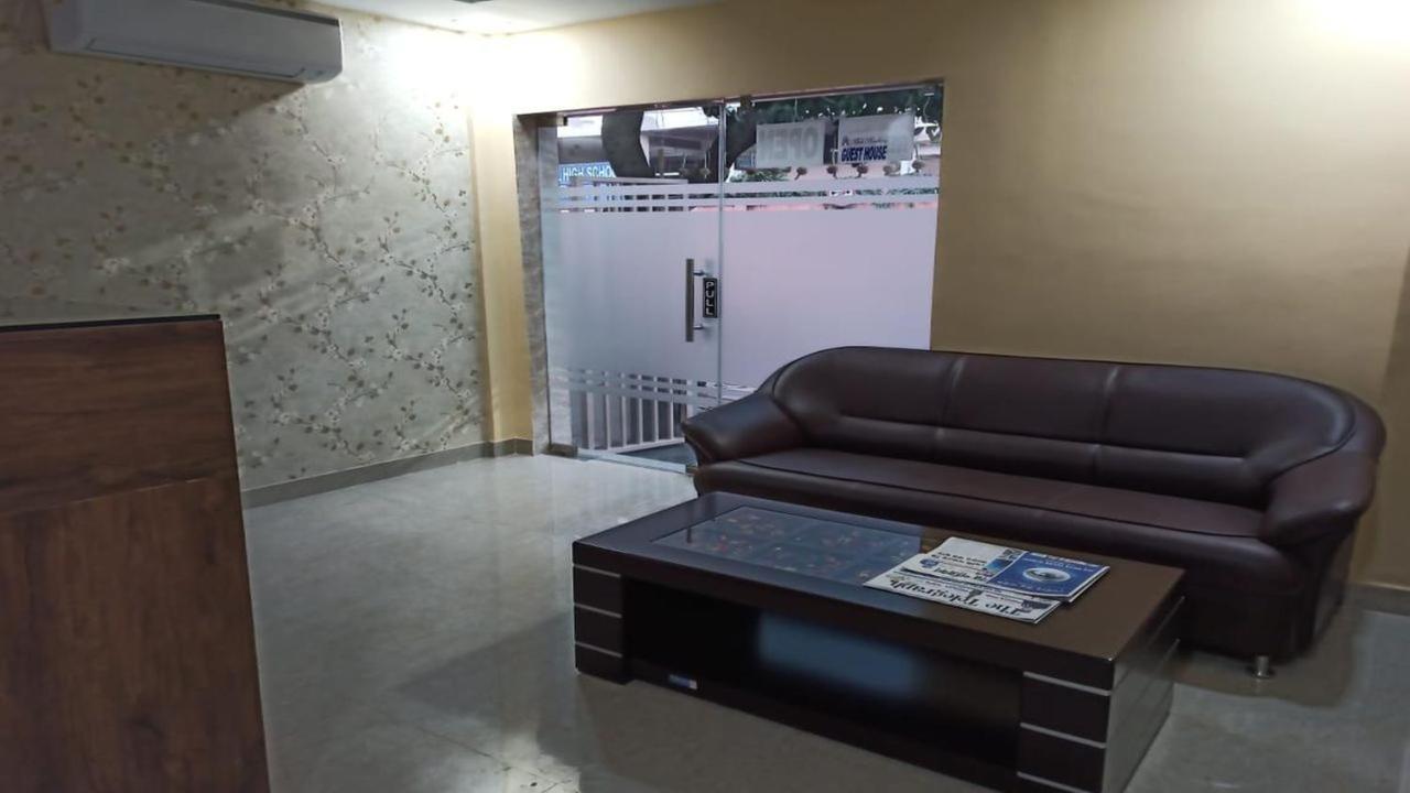 Hotel Aloka Residency Kalkutta Kültér fotó